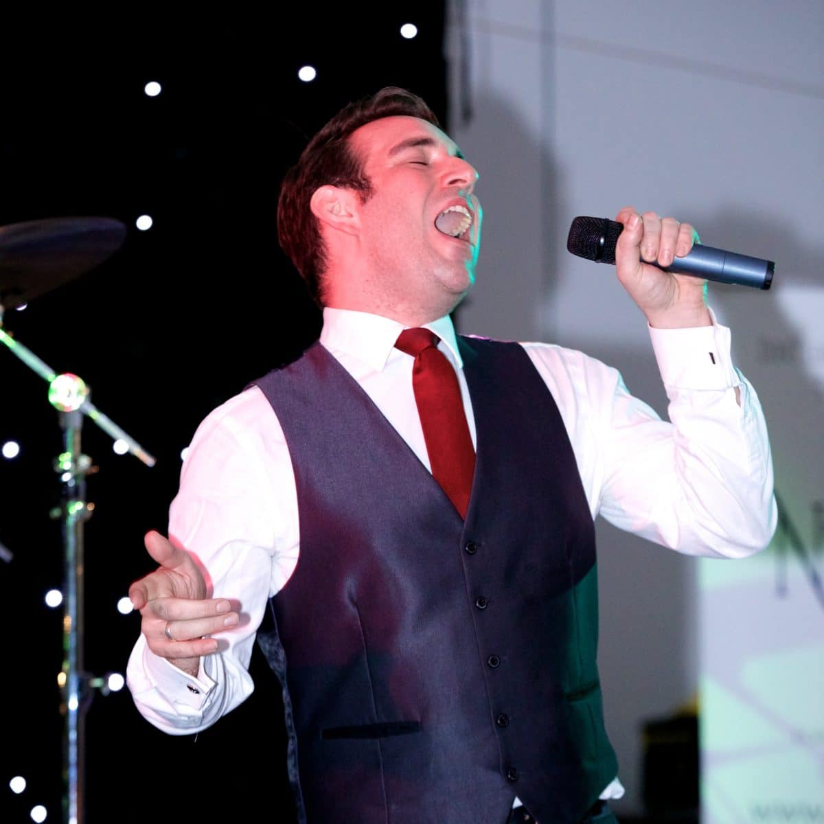 Bolton Wedding Singer John Norcott